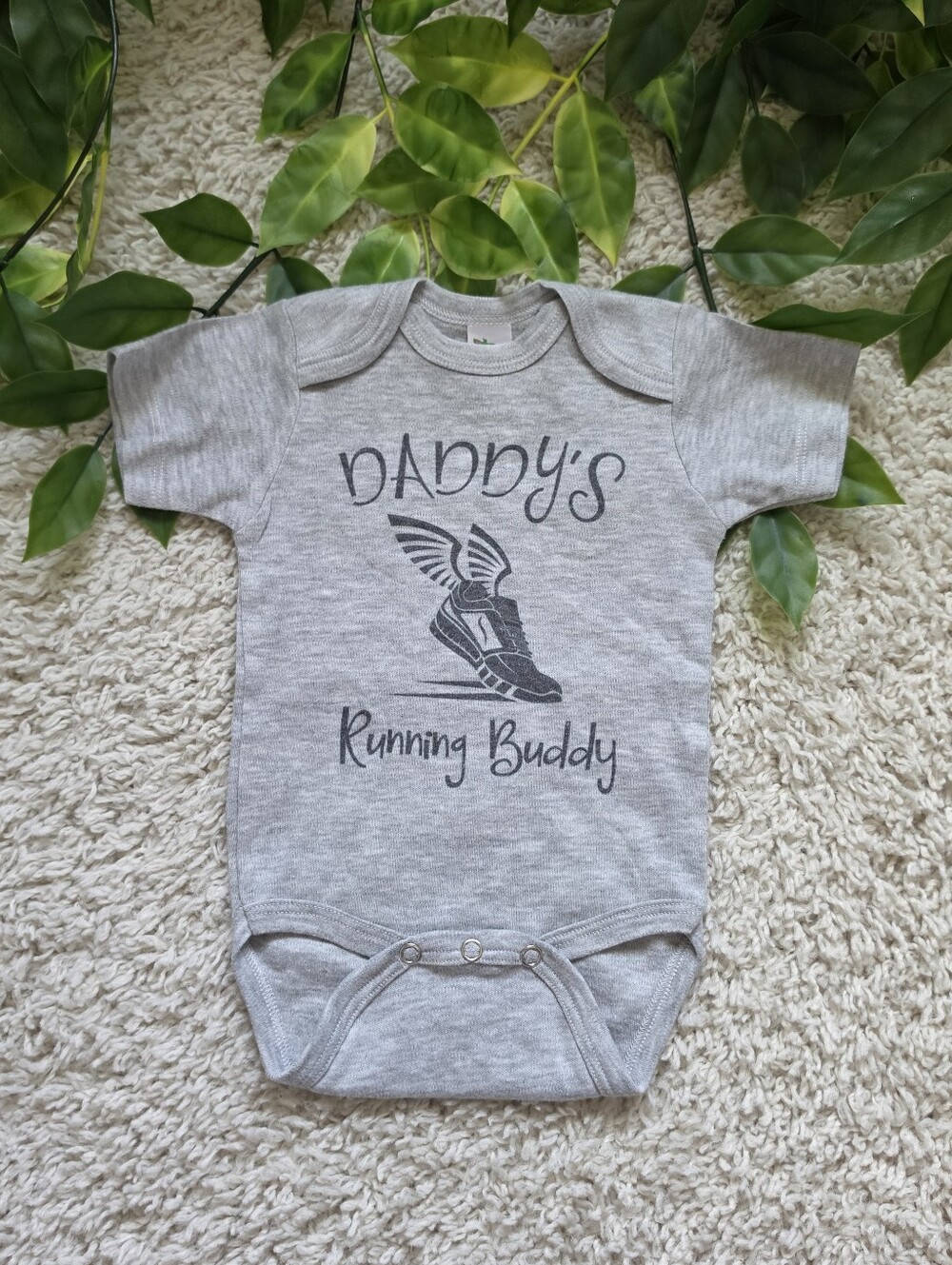 Unisex Baby 'Daddy's Running Buddy' Onesie (0-3 Months)